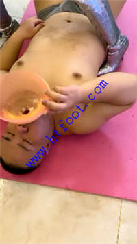 qjam0chd4zi.jpg