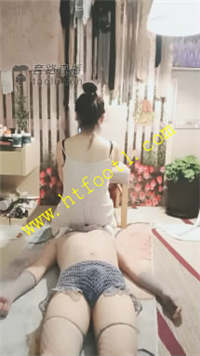 r15dpoqe5by.jpg