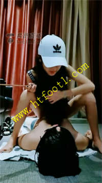 bjry40m3mcb.jpg