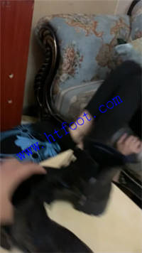 1md5clfbqu1.jpg
