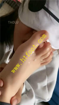 yb35cvxpz3i.jpg