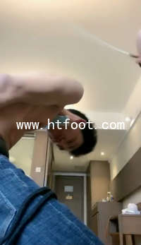 hces0hux1py.jpg
