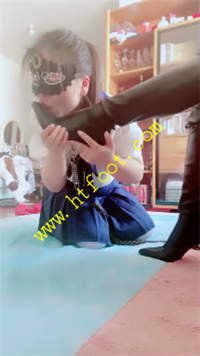 imxwrhr24zh.jpg