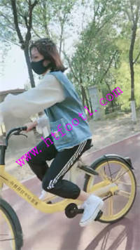 nf1exyrek5r.jpg