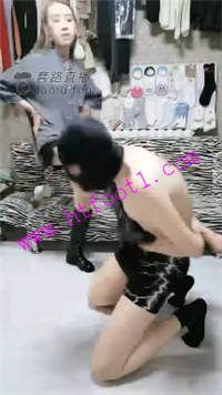 1z2h2cnkscr.jpg