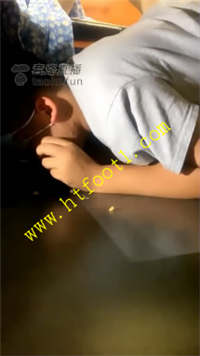 lw4p4f52hhy.jpg