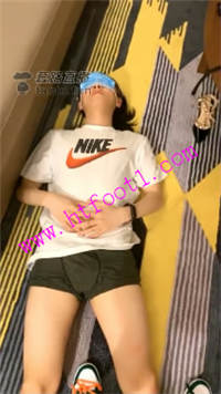 4fhduthpmtk.jpg