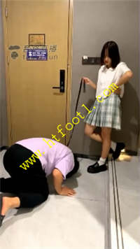 ah2d3uw1emk.jpg