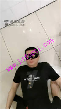 adup0k2cfzt.jpg