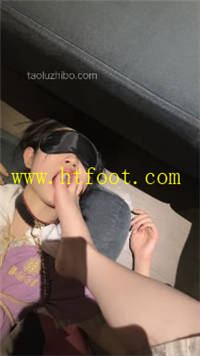 ul1a20cwwf4.jpg