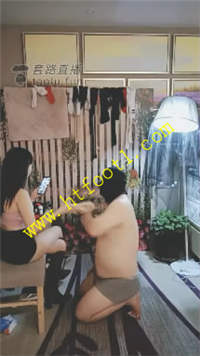 gzmbu4a32j0.jpg