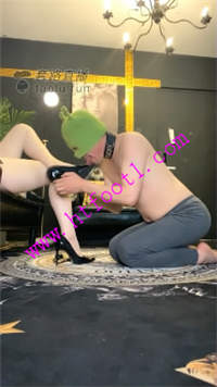 bgcb1pgryr4.jpg