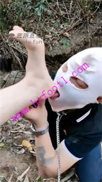2tp5w03i0be.jpg