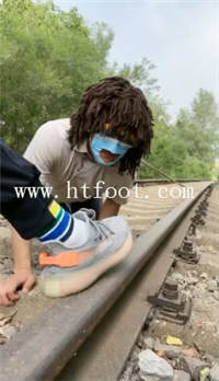 w0uluw1afby.jpg