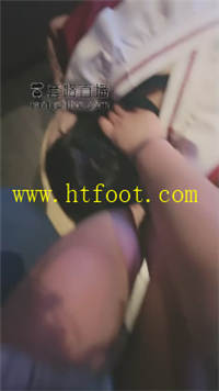 tfsw441ia0q.jpg