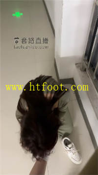 hxk35l4erdf.jpg