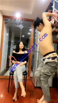 e044kwq1ob1.jpg