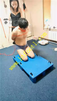 vf035n2ulyx.jpg