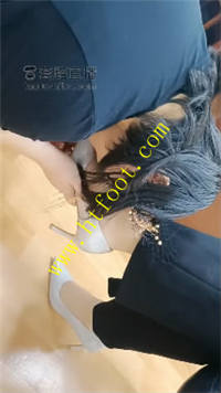 rkzfmxj5kp4.jpg