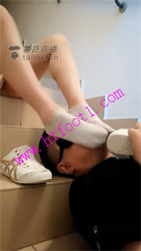 eok04p4r2f4.jpg