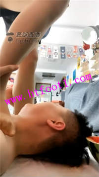 j2kmwp1xqz0.jpg