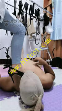 1wgtqhslm4x.jpg