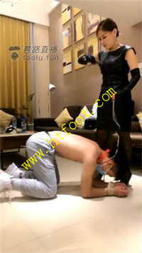 2h5lwim2azs.jpg