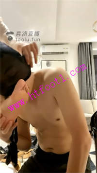 k0xyubgpo45.jpg