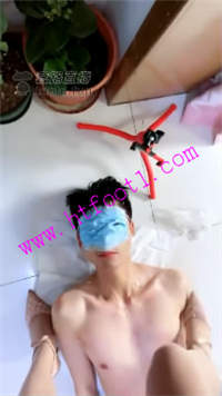ax3xgptd5m1.jpg