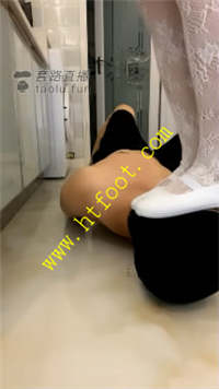 izkgpd5uwm5.jpg
