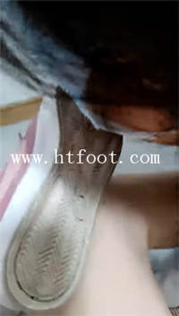 oj021kmu001.jpg
