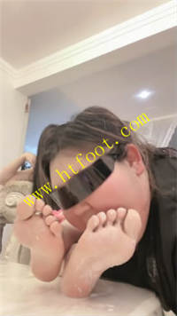 u2exobr51p2.jpg