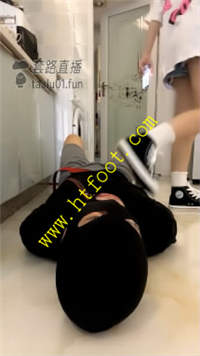 bdy2jiicuiw.jpg