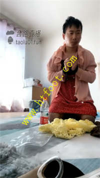 c4pjd2m4o05.jpg