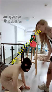 oemy4bnduxv.jpg
