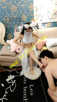 p4d4hhu03ne.jpg