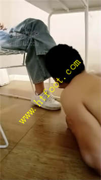 mjt2pzs2ucx.jpg