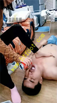 4rxqiinwmms.jpg