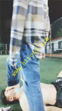 mmwa2i4eaq4.jpg