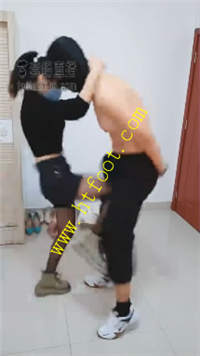 vpnyabxxhke.jpg