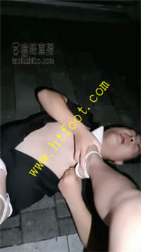 xrj4phuz3g5.jpg
