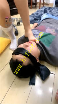 lzjc2zwukrj.jpg