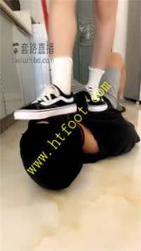 xr00ycoo05p.jpg