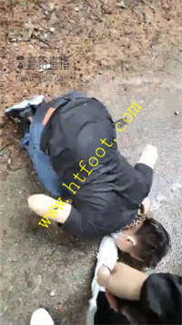 hfyi03xgurs.jpg