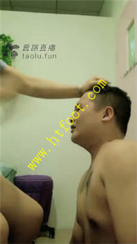 ro23ifmrusc.jpg