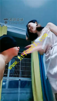 t5v0u5rv3w1.jpg