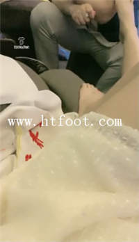 yx0w4qf5qjp.jpg