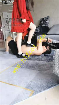 zt2l0uvdeja.jpg