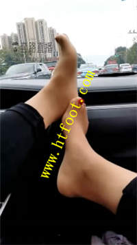 ijzy3jsae1r.jpg