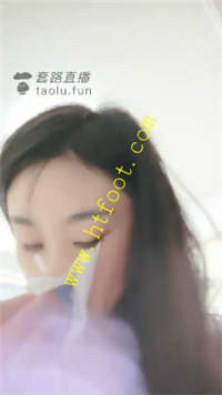 554s13nv0k0.jpg